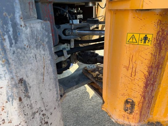 Liebherr L 556 L 556 2013 2 Wheel Loaders image 7
