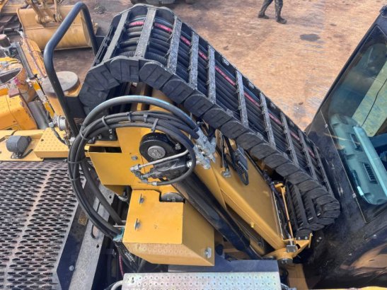 CAT M 322 D MH M 322 D MH 2011 2 Other cranes image 8