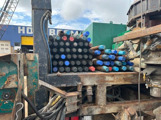 Volvo terberg fm1350 water well drill 500m mudpump terberg fm1350 water well drill 500m mudpump 2000 2 image 8