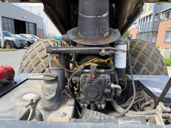 Bomag BW 213 D H-4 BVC 413 2010 2 image 8