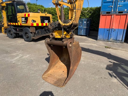 Liebherr A 316 ( engcon rotortilt ) 6665 2002 2 Wheeled Excavators image 8