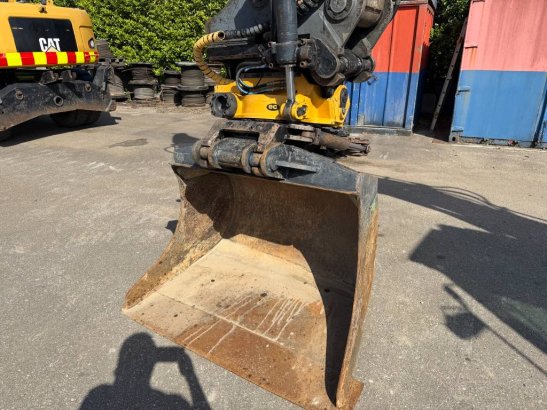 Volvo EW 160 B with rotortilt EW 160 B with rotortilt 2006 2 Wheeled Excavators image 8