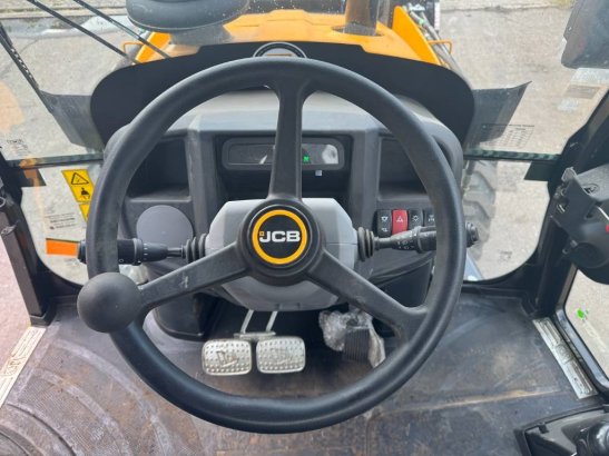 JCB 3 CX ECO 6 in 1 bucket ( UNUSED ) 2151 2025 2 image 18