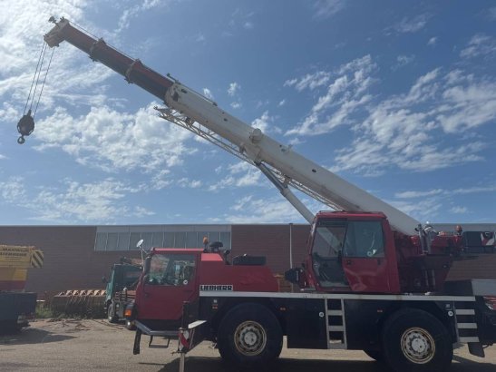 Liebherr LTM 1030-2.1 ( WITH JIB ) 683 2006 2 Other cranes image 23