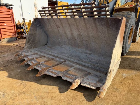 Volvo L 220 F L 220 F 2008 2 Wheel Loaders image 9