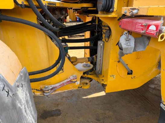 Volvo L 90 E L 90 E 2006 2 Wheel Loaders image 9