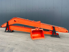 Hitachi ZX225 18m Set