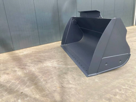 Volvo L90G image