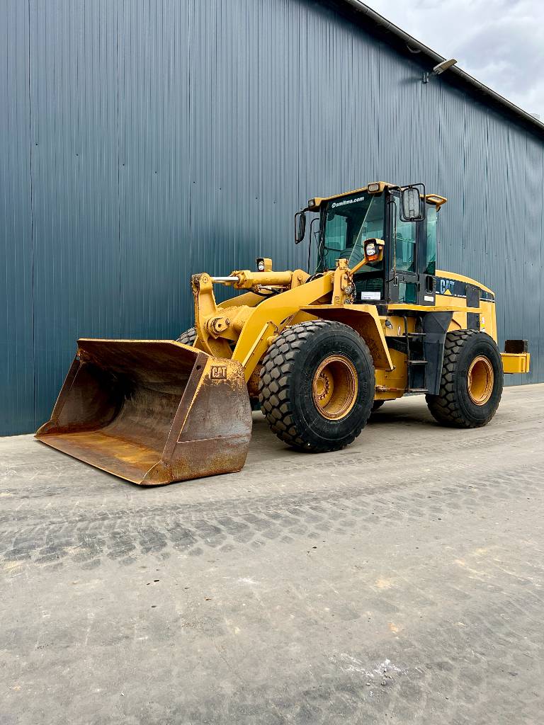 CAT 938G image