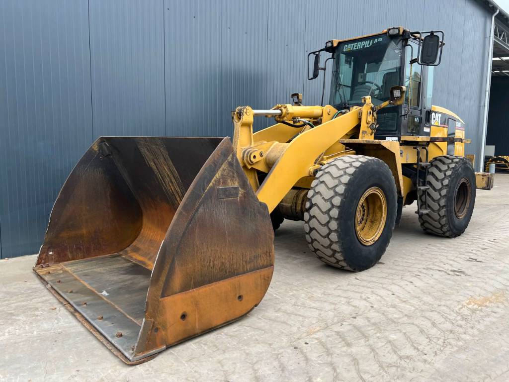 CAT 938G image