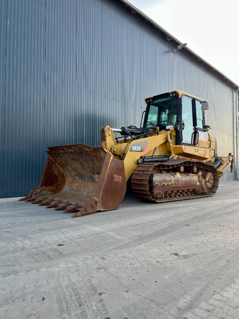 CAT 963D