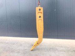 CAT D7H Shank incl. Tip
