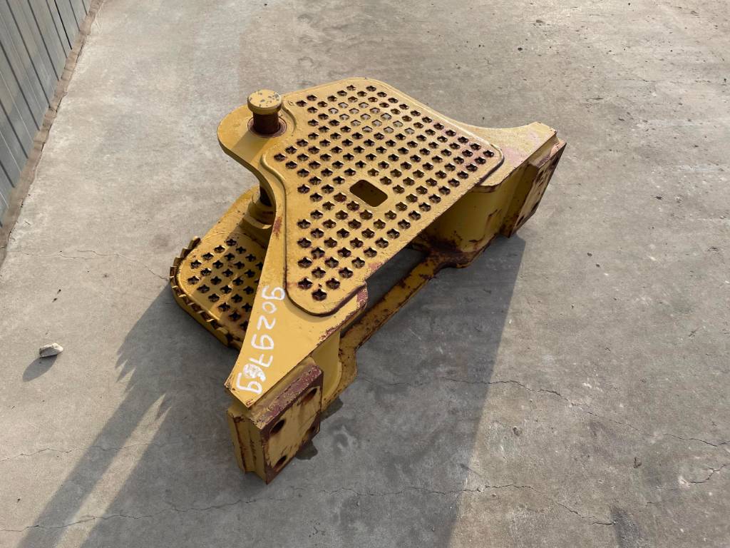 CAT D6K Zugtraverse image