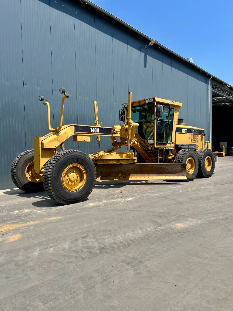 CAT 140H II image