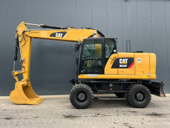 CAT M318F - Extremely Nice Condition