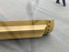 CAT 120M2 Moldboard