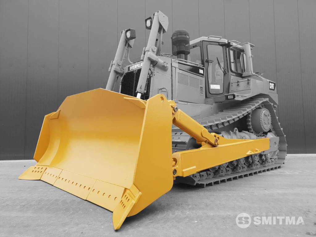 CAT D8R image
