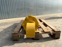CAT D8 Cylinder