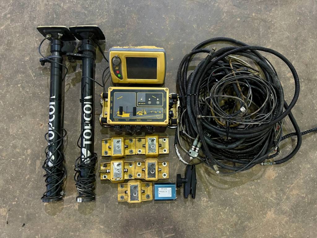 Topcon GPS image