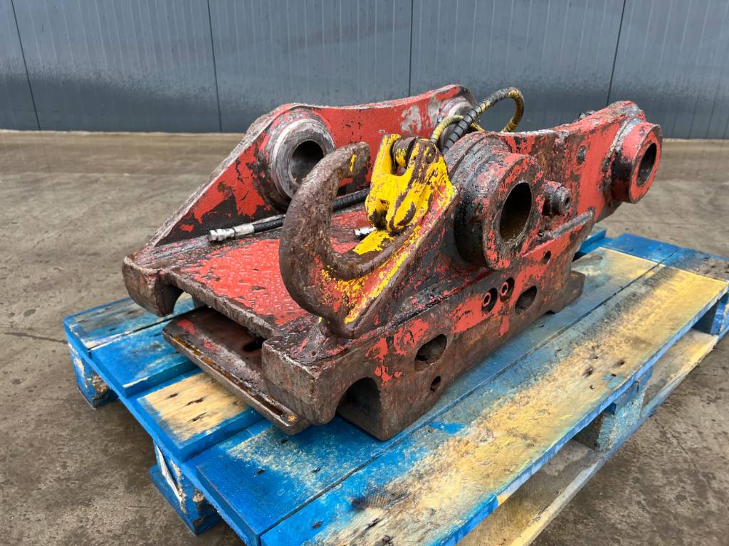 Engcon S70 - 323D image