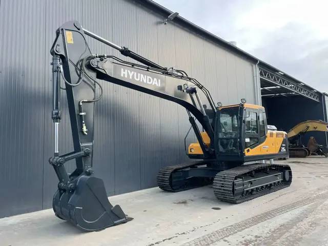 Hyundai R215L image
