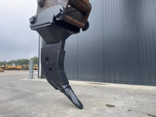 Smitma CW30 Ripper Smitma CW30 Ripper 2026 1