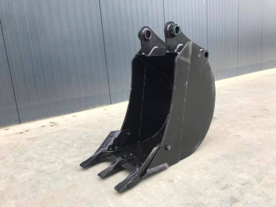 CAT 432F 0.40m 451 2026 1