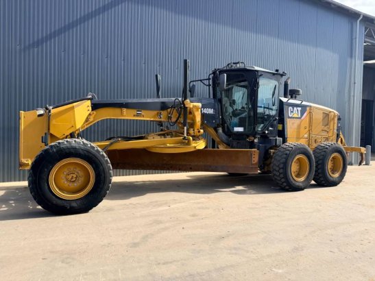 CAT 140M2 140M2 2014 2 Motor graders