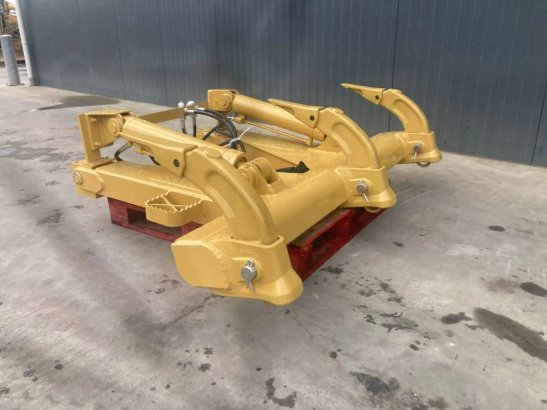 CAT D5M Ripper D5M Ripper 2026 1