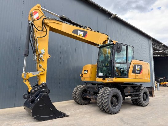 CAT M318F M318F 2015 2 Wheeled Excavators