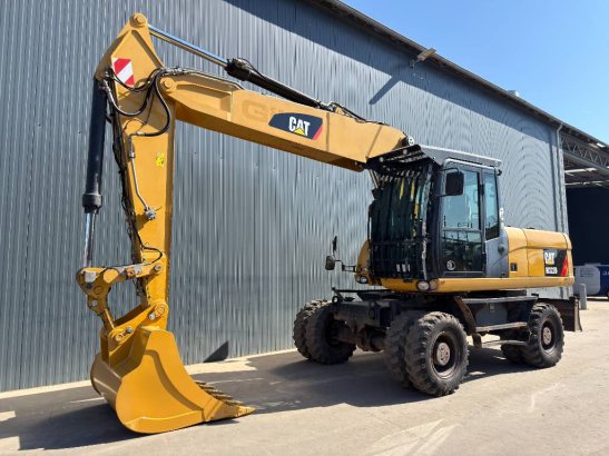CAT M322D M322D 2014 2 Wheeled Excavators