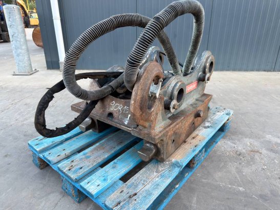OilQuick OQ80 - M318D / M320F / M322D / 320D / 320E / 323D OilQuick OQ80 - M318D / M320F / M322D / 320D / 320E / 323D 2016 2