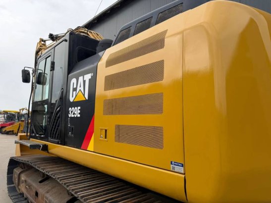 CAT 329E L - NEW CHAINS AND TRACKS 41 2011 2 Crawler Excavators image 10