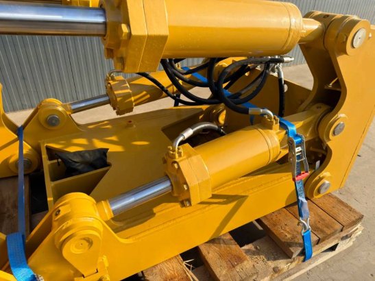 CAT D8T Multi Shank Ripper D8T Multi Shank Ripper 2026 1 image 10