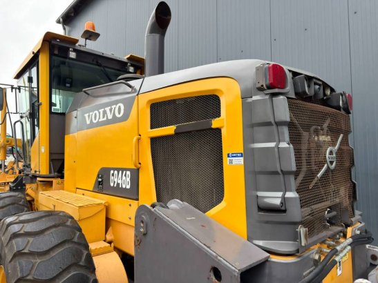 Volvo G946B | AWD 6x6 | 3700 hours! G946B | AWD 6x6 | 3700 hours! 2013 2 Motor graders image 10