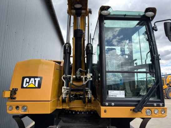 CAT M318F M318F 2015 2 Wheeled Excavators image 10