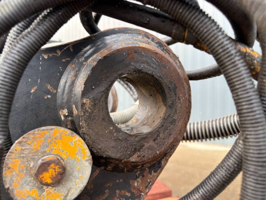 OilQuick OQ80 - M318D / M320F / M322D / 320D / 320E / 323D OilQuick OQ80 - M318D / M320F / M322D / 320D / 320E / 323D 2010...