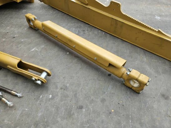 CAT D8R D8R 2026 1 image 11