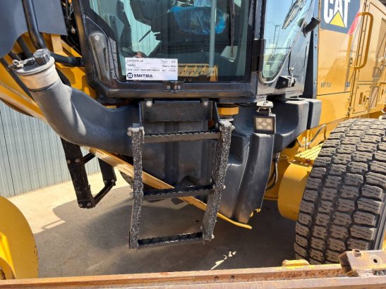 CAT 140M2 140M2 2011 2 Motor graders image 11