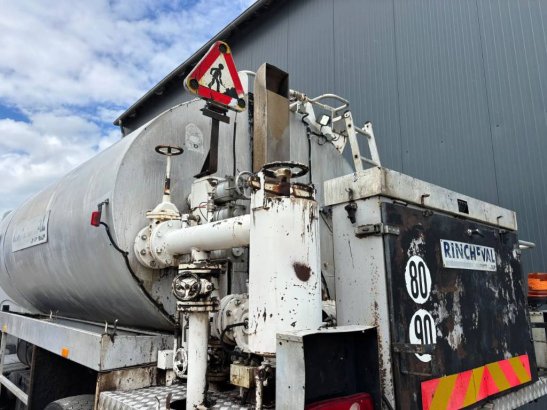 Renault Rincheval - 9.000 Liter Rincheval - 9.000 Liter 2000 2 Asphalt pavers image 11