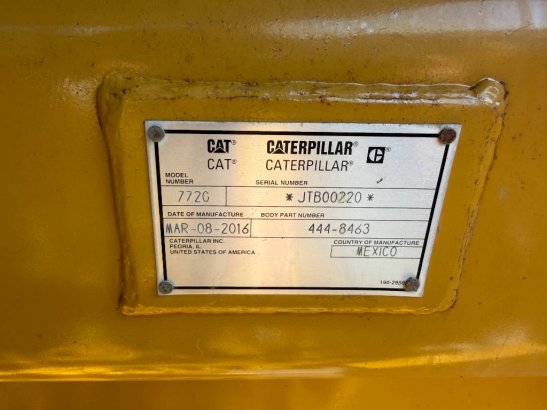 CAT 772G - Excellent condition! 772G - Excellent condition! 2016 2 Dump Truck image 11