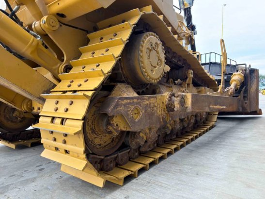 CAT D8T - CE document and TA2 Inspection available D8T - CE document and TA2 Inspection available 2017 2 Dozers image 11