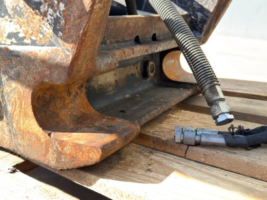 OilQuick OQ65 - M318D / M320F / M322D / 320D / 320E / 323D OilQuick OQ65 - M318D / M320F / M322D / 320D / 320E / 323D 2017...