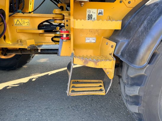 CAT 908M | NEW TYRES 908M | NEW TYRES 2017 2 Wheel Loaders image 12
