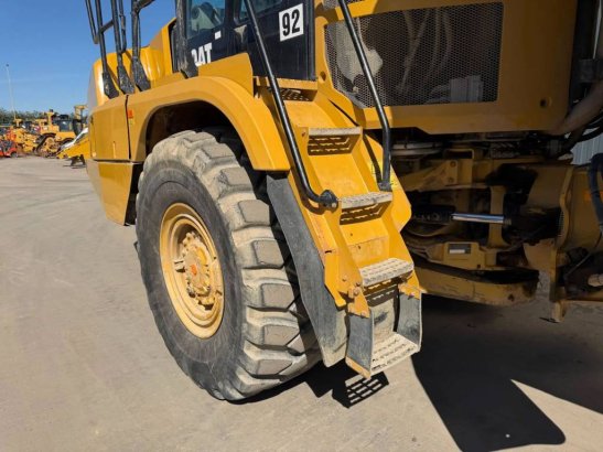 CAT 735 04A 735 04A 2018 2 Articulated Dump Trucks image 27