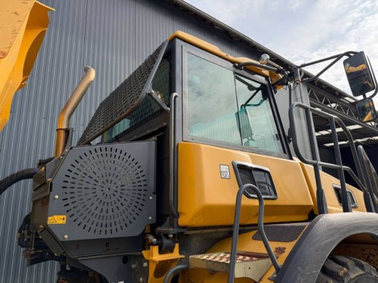 Bell B25E - 1735 HOURS! B25E - 1735 HOURS! 2014 2 Articulated Dump Trucks image 12