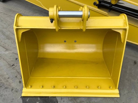 Komatsu PC240 18m set Long Reach Equipment PC240 18m set Long Reach Equipment 2026 1 image 12