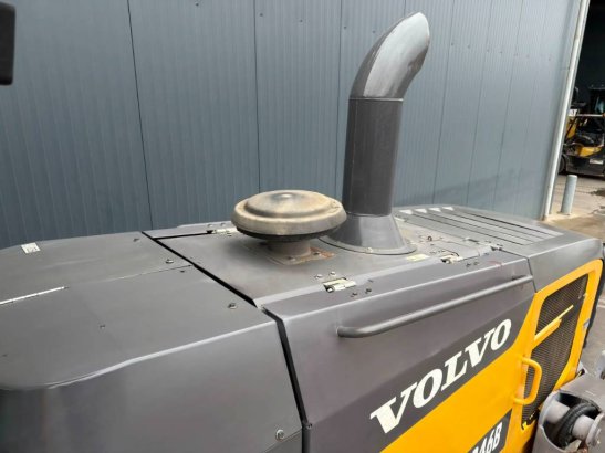 Volvo G946B | AWD 6x6 | 3700 hours! G946B | AWD 6x6 | 3700 hours! 2013 2 Motor graders image 12