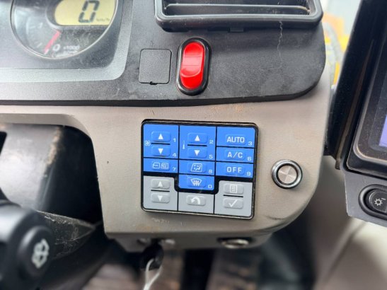 Komatsu WA470-8 - Joystick Steering 848 2018 2 Wheel Loaders image 12