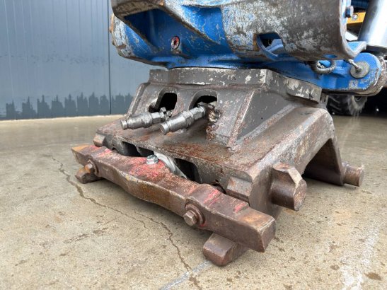 CAT M318F M318F 2015 2 Wheeled Excavators image 13
